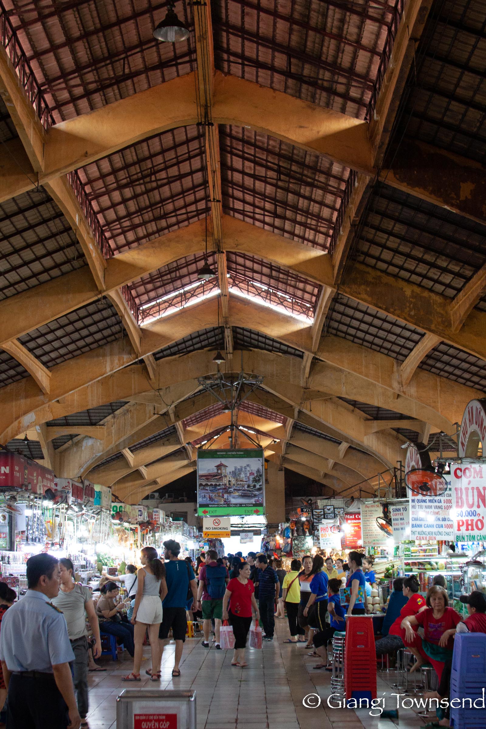 War Remnant Museum and Ben Thanh Market